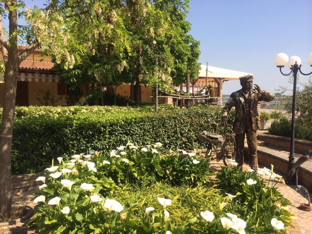 Вилла Agriturismo 7 Colonne Бертиноро Экстерьер фото